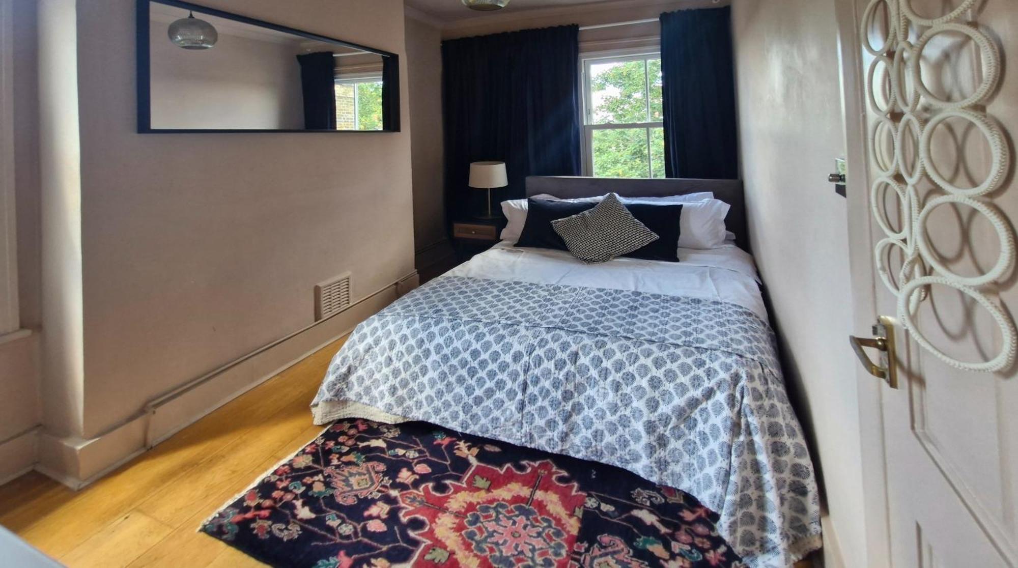 Appartement Charming Bright 2-bed Heritage Flat, Battersea Park, *